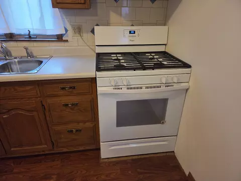 Kitchen - 712 E Monroe St, Bloomington, IL 61701 photo 3 of 3