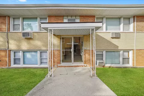 18508 Torrence Ave, Lansing, IL 60438 photo 2