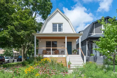 4648 W Grace St, Chicago, IL 60641