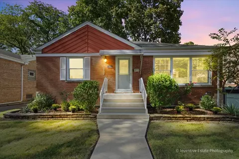 2522 S 6th Ave, North Riverside, IL 60546