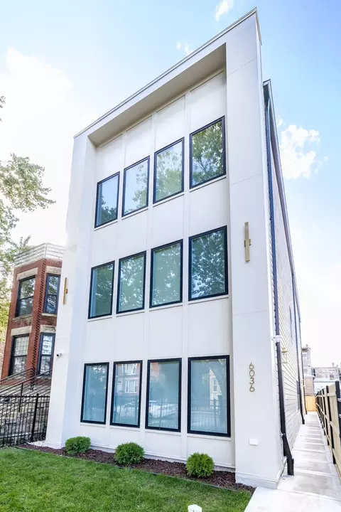 6036 S Rhodes Ave, Chicago, IL 60637