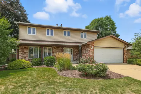 515 David Dr, Shorewood, IL 60404
