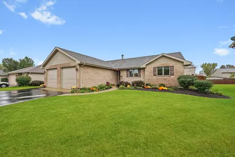 2834 Sharon Dr, New Lenox, IL 60451