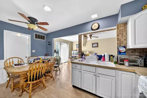 Other - 135 Springleaf Dr, Bolingbrook, IL 60440 photo 3 of 7