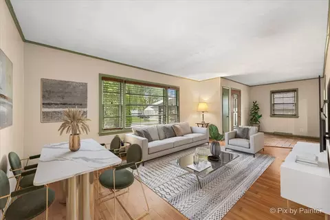 Living - 1911 Highview Ave, Mchenry, IL 60050 photo 2 of 2