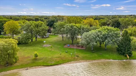 View/Area - 1911 Highview Ave, Mchenry, IL 60050 photo 6 of 9