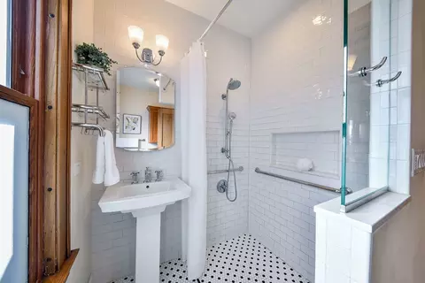 414 E Indiana St, Wheaton, IL 60187 photo 20