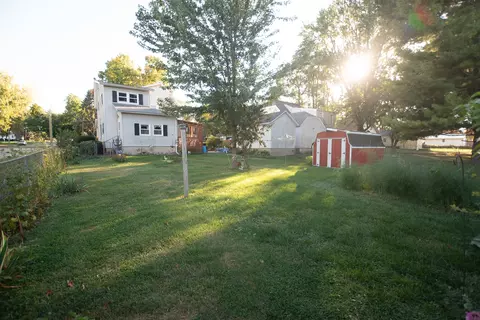 Exterior - 210 E Front St, Mount Morris, IL 61054 photo 4 of 5