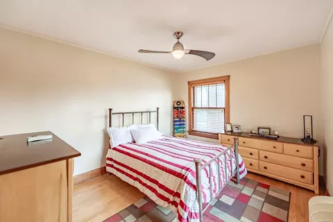 Bedroom - 650 Park St, Elgin, IL 60120 photo 3 of 3