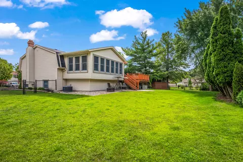 3590 Winston Dr, Hoffman Estates, IL 60192 photo 20