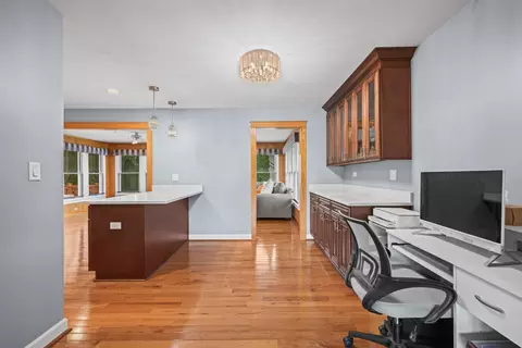 3590 Winston Dr, Hoffman Estates, IL 60192 photo 9