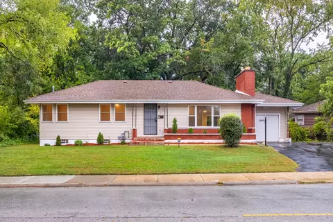 14814 Woodlawn Ave, Dolton, IL 60419
