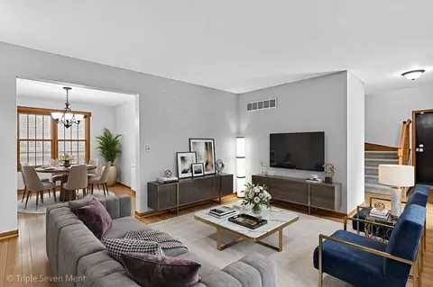 Living - 5618 Cider Grove Ct, Plainfield, IL 60586 photo 2 of 4