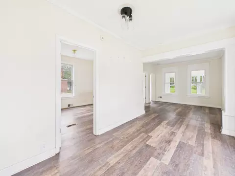 Living - 19 E 102nd Pl, Chicago, IL 60628 photo 4 of 5