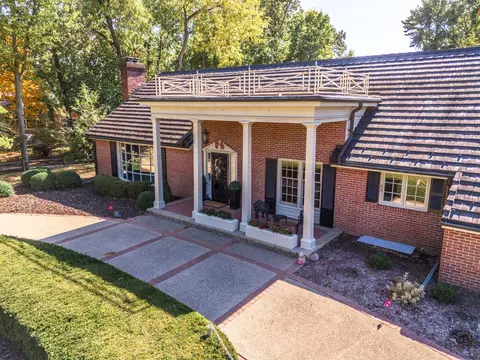 Other - 2001 Cloud St, Bloomington, IL 61701 photo 2 of 29