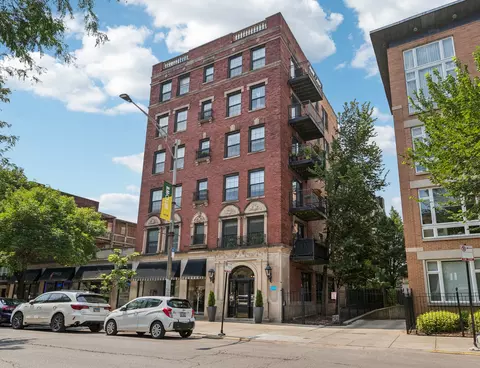 4144 N Sheridan Rd #510, Chicago, IL 60613