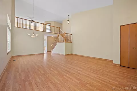 14037 S Tamarack Dr, Plainfield, IL 60544 photo 5