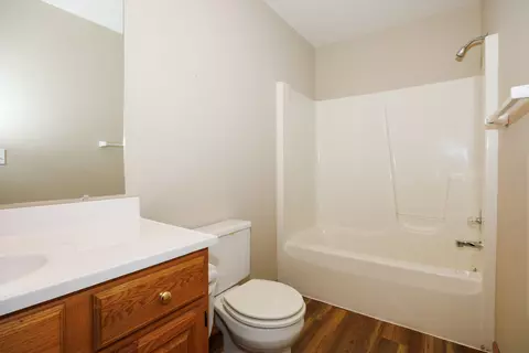 Bath - 1414 Tamarack Cc Trl # B, Normal, IL 61761 photo 4 of 4