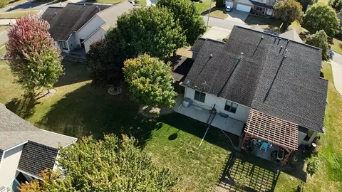 View/Area - 1414 Tamarack Cc Trl # B, Normal, IL 61761 photo 6 of 8