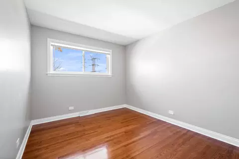 Bedroom - Undisclosed, Des Plaines, IL 60016 photo 2 of 3