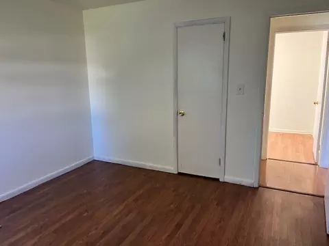 Bedroom - 5107 Willow Ln, Mchenry, IL 60050 photo 5 of 5