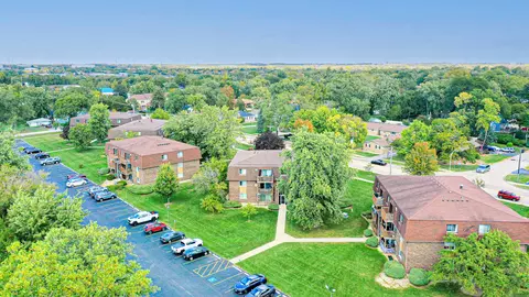 View/Area - 19380 Wolf Rd #6, Mokena, IL 60448 photo 2 of 12