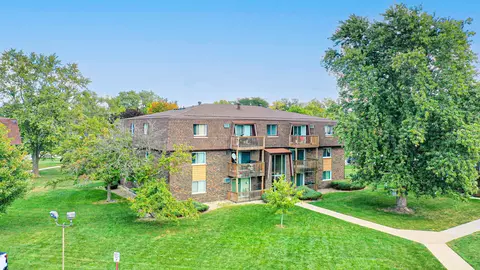 View/Area - 19380 Wolf Rd #6, Mokena, IL 60448 photo 1 of 12