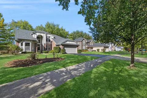 62 S Fiore Pkwy, Vernon Hills, IL 60061