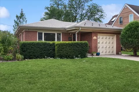 Exterior - 1485 E Forest Ave, Des Plaines, IL 60018 photo 5 of 5