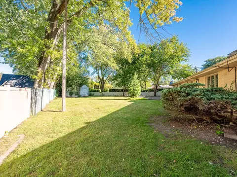21 E Stonegate Dr, Prospect Heights, IL 60070 photo 18