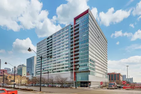 659 W Randolph St #1720, Chicago, IL 60661