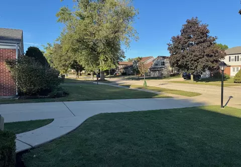 Exterior - 1440 S 4th Ave, Des Plaines, IL 60018 photo 3 of 11