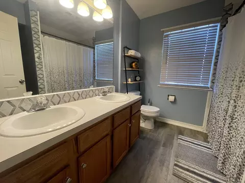 2043 Peach Tree Ln, Algonquin, IL 60102 photo 13
