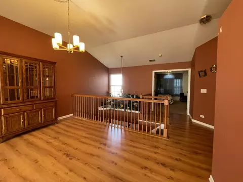 2043 Peach Tree Ln, Algonquin, IL 60102 photo 5
