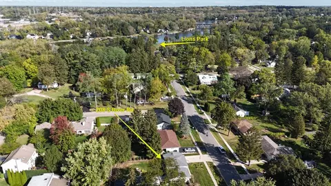 View/Area - 208 S River Rd, Fox River Grove, IL 60021 photo 6 of 14