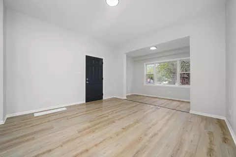Living - 201 E 107th St, Chicago, IL 60628 photo 3 of 7