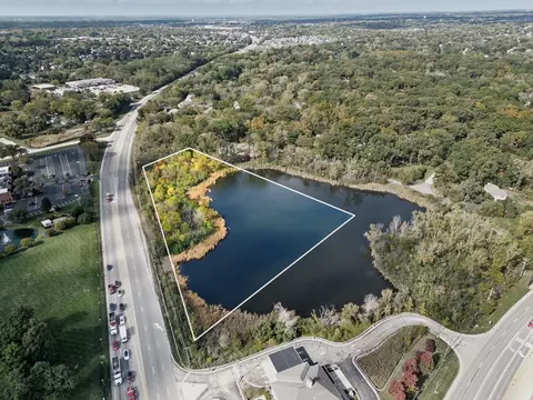 20951 N Rand Rd, Kildeer, IL 60047