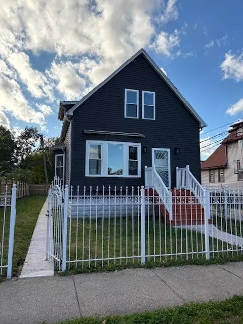 10414 S Wentworth Ave, Chicago, IL 60628