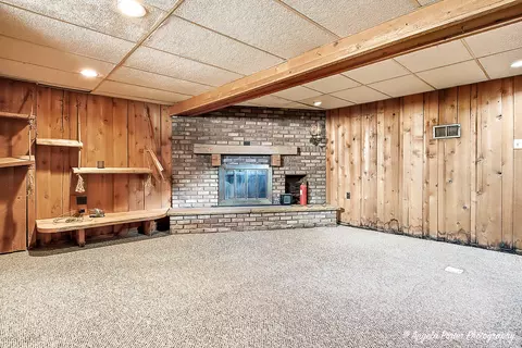 Living - 3709 Grand Ave W, Mchenry, IL 60050 photo 4 of 4