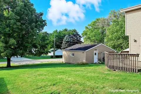 Exterior - 3709 Grand Ave W, Mchenry, IL 60050 photo 4 of 4