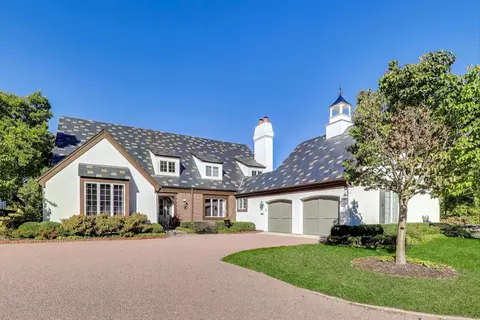 105 Burr Ridge Club Dr, Burr Ridge, IL 60527