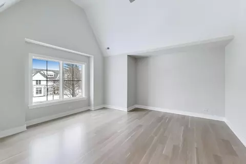 Bedroom - 160 E Cayuga Ave, Elmhurst, IL 60126 photo 1 of 4