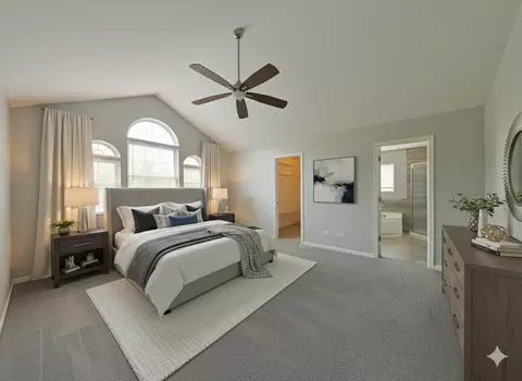 Bedroom - 2004 Chestnut Grove Dr, Plainfield, IL 60586 photo 3 of 10