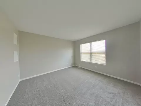 Bedroom - 2004 Chestnut Grove Dr, Plainfield, IL 60586 photo 4 of 10