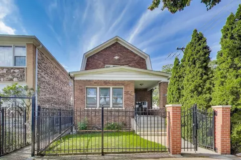 2744 N Marmora Ave, Chicago, IL 60639