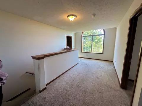 Entry Way - 519 S Regulators St, Rochelle, IL 61068 photo 3 of 3