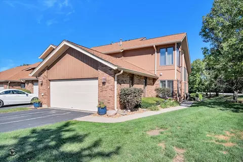 3037 Candlewood Ct, Flossmoor, IL 60422