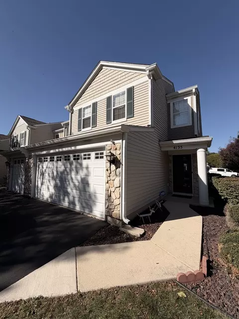 4135 Oak Tree Ln, Plainfield, IL 60586