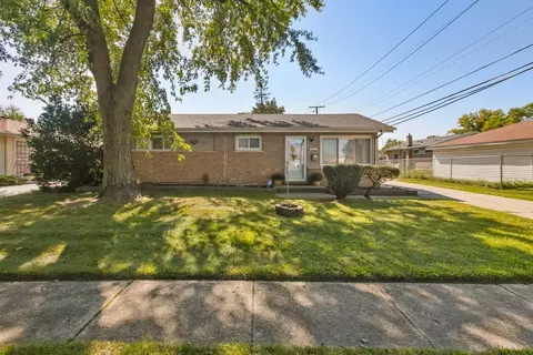 3145 Nottingham Ave, Markham, IL 60426