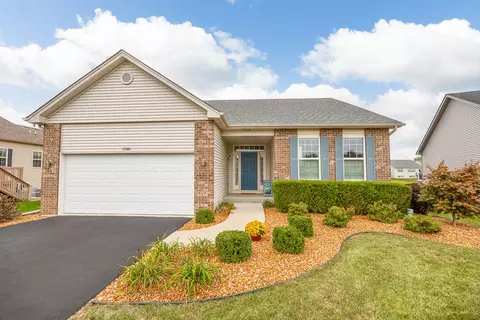 17340 Lucerne Ct, Lockport, IL 60441